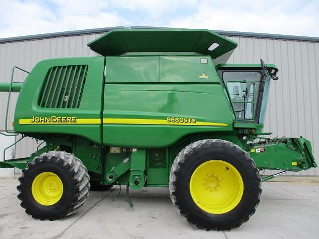 Image of John Deere 9660 equipment image 3