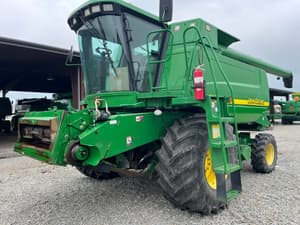 2004 John Deere 9660 Image