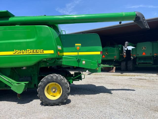 Image of John Deere 9660 equipment image 2