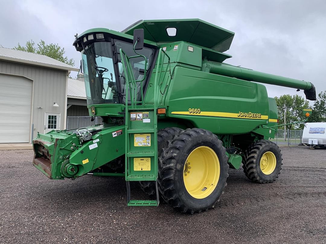Image of John Deere 9660 Primary image
