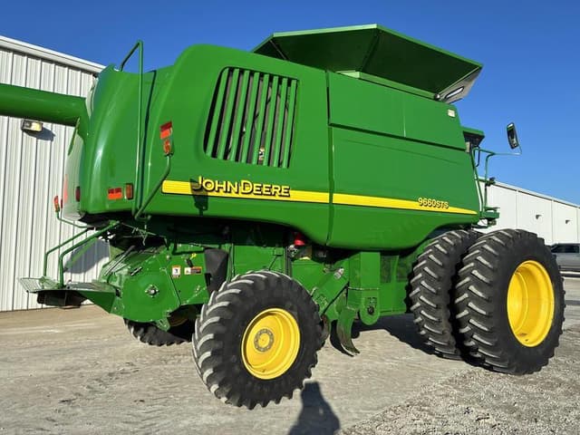 Image of John Deere 9660 STS equipment image 3