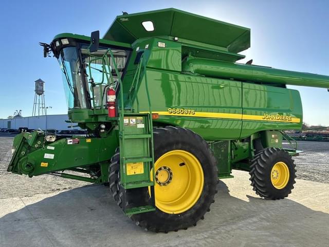 Image of John Deere 9660 STS equipment image 2