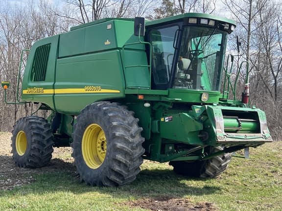 Image of John Deere 9660 STS equipment image 2
