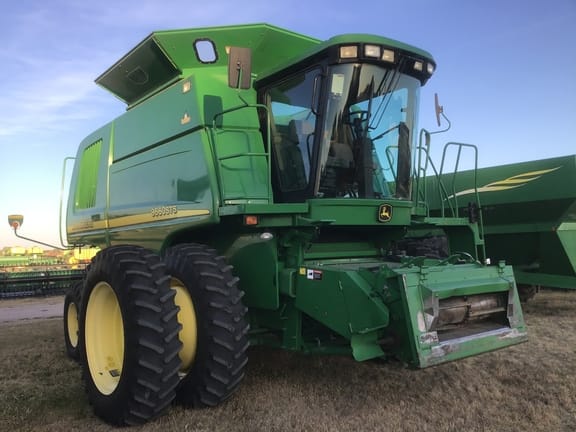 2004 John Deere 9660 STS Image