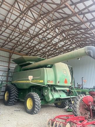 Image of John Deere 9660 STS equipment image 2