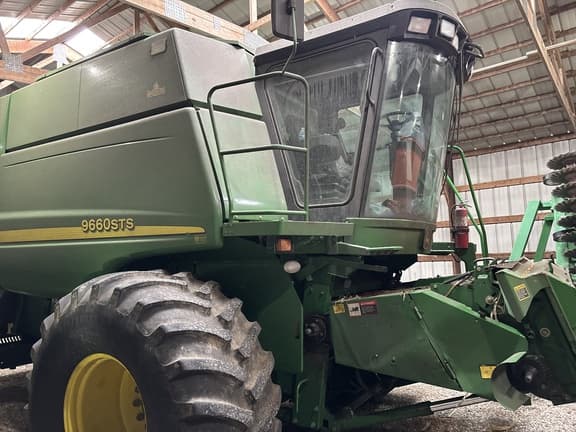 Image of John Deere 9660 STS Primary image