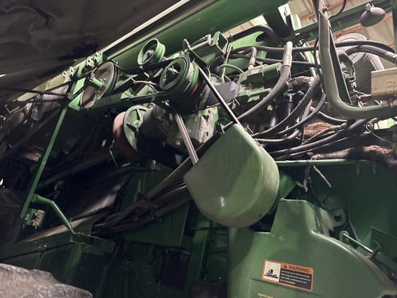 Image of John Deere 9660 STS equipment image 4