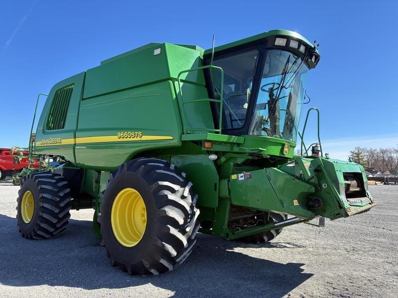 2004 John Deere 9660 STS Equipment Image0