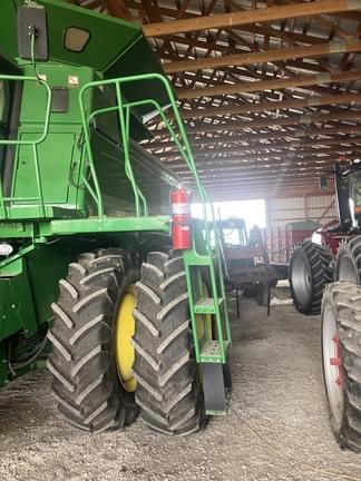 Image of John Deere 9660 STS equipment image 1