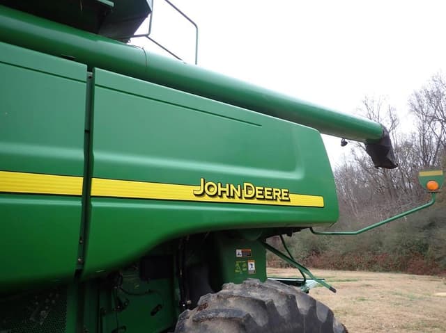 Image of John Deere 9760 STS equipment image 4