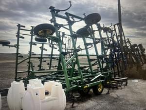 2004 John Deere 980 Image