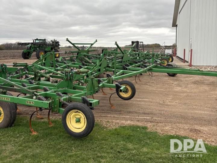 Image of John Deere 985 Primary image