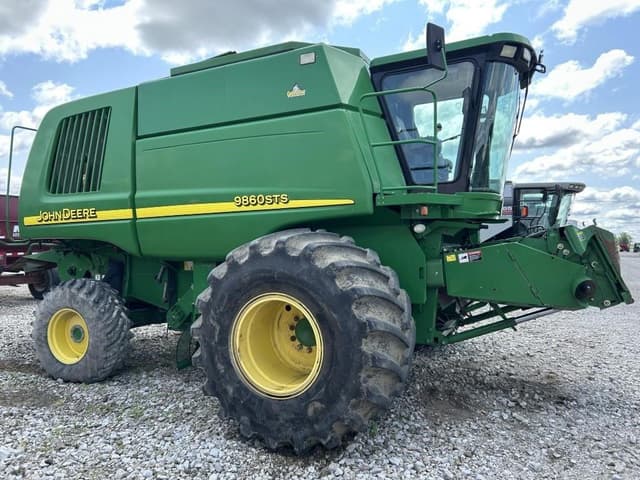 Image of John Deere 9860 STS equipment image 1