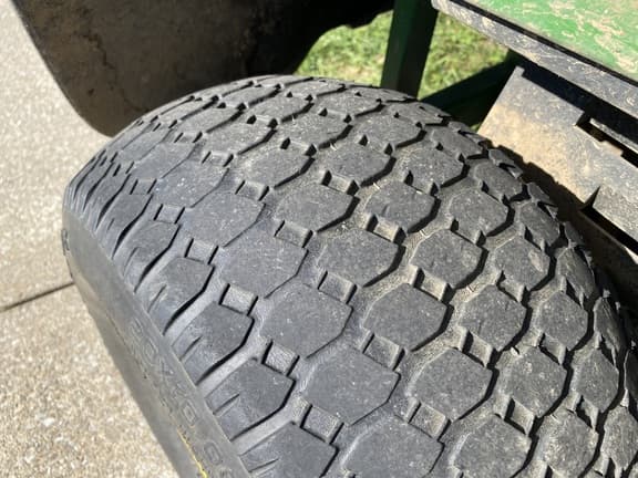 Image of John Deere Gator CS equipment image 1