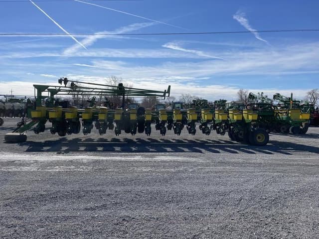 Image of John Deere DB90 equipment image 3