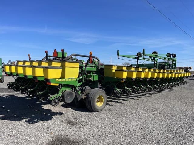 Image of John Deere DB90 equipment image 2