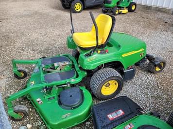 Main image John Deere F687