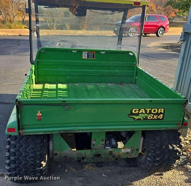 Image of John Deere Gator 6x4 equipment image 2