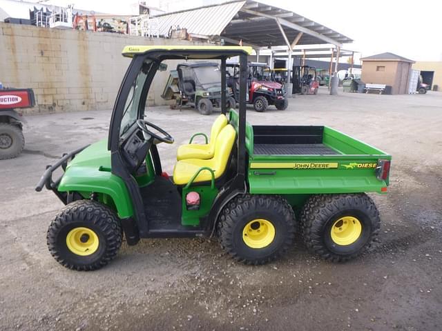 Image of John Deere Gator equipment image 4