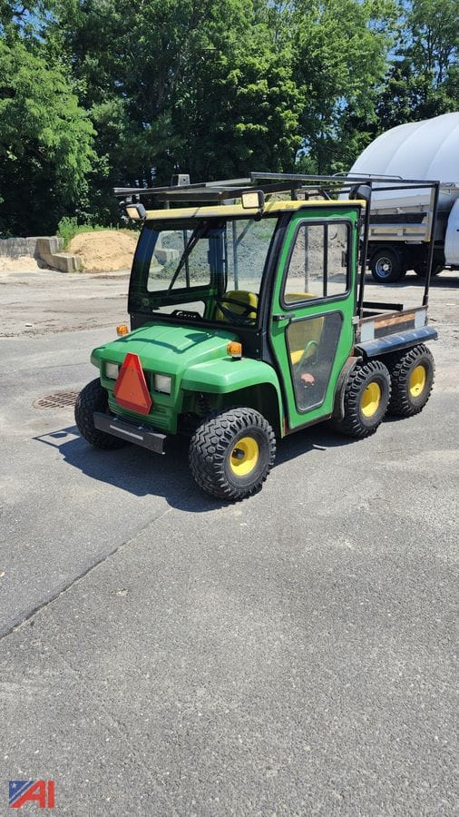 2004 John Deere Gator Equipment Image0