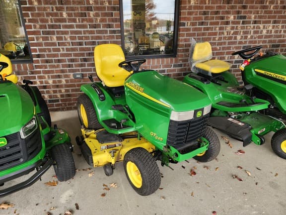 Image of John Deere GT245 equipment image 3