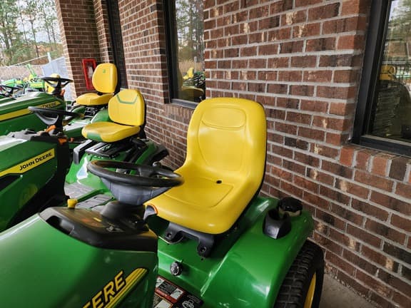 Image of John Deere GT245 equipment image 4