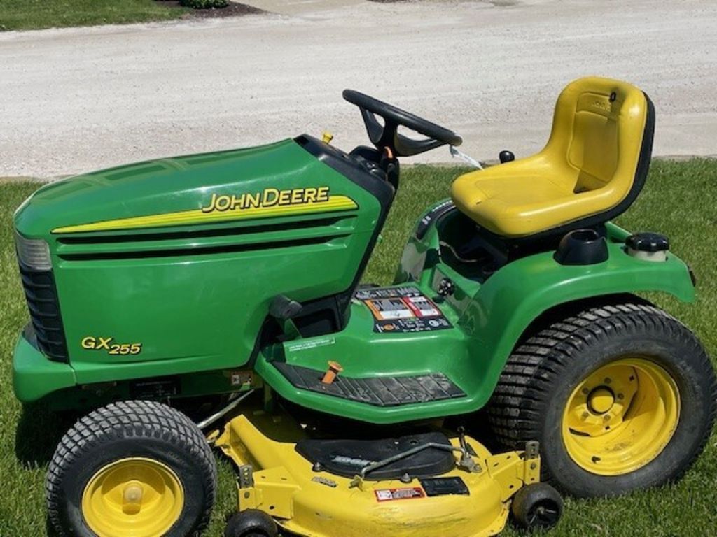 Main image John Deere GX255
