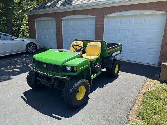 2004 John Deere Gator HPX Equipment Image0