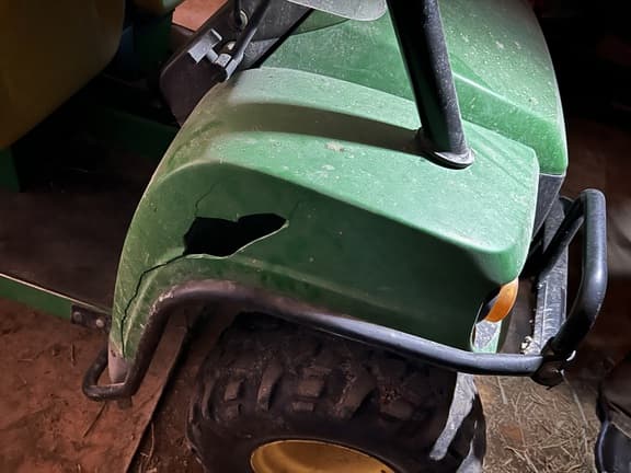 Image of John Deere Gator HPX equipment image 3