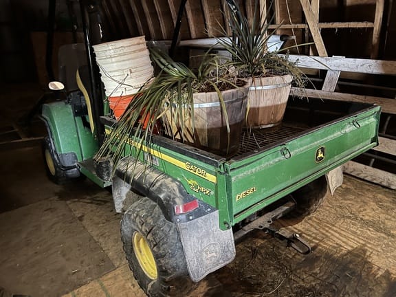 2004 John Deere Gator HPX Equipment Image0