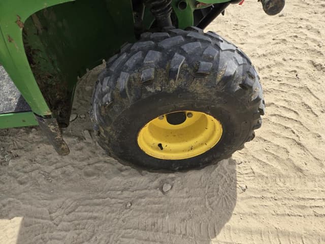 Image of John Deere Gator HPX equipment image 4