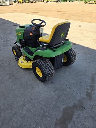 Image of John Deere L118 equipment image 4