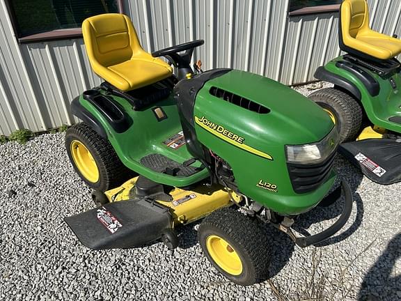 Image of John Deere L120 equipment image 4