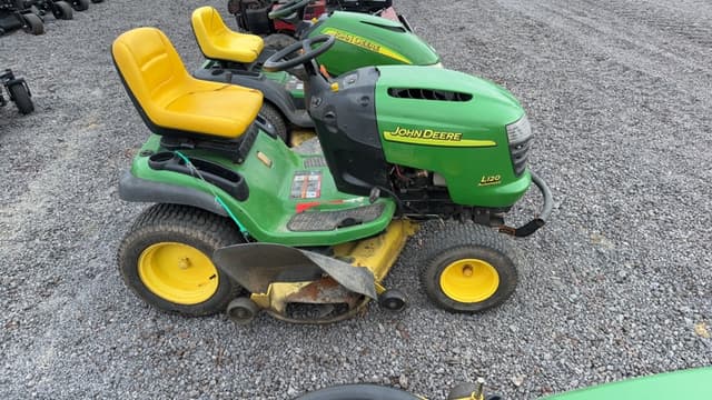 Image of John Deere L120 equipment image 3