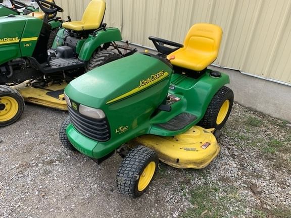 Main image John Deere LT190