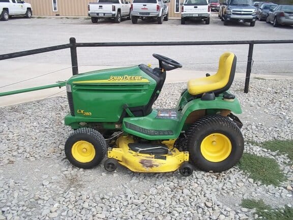 Main image John Deere LX280