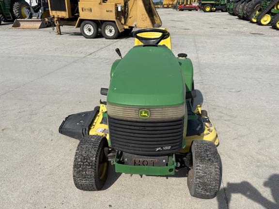 Image of John Deere LX280 equipment image 1
