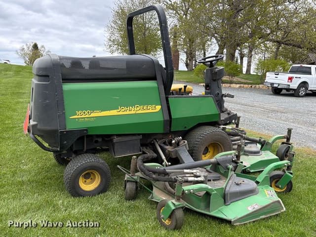 Image of John Deere 1600 equipment image 4
