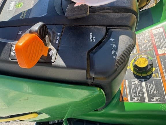 Image of John Deere X360 equipment image 4