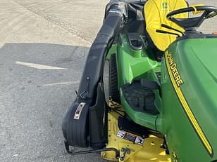 Main image John Deere X475 10