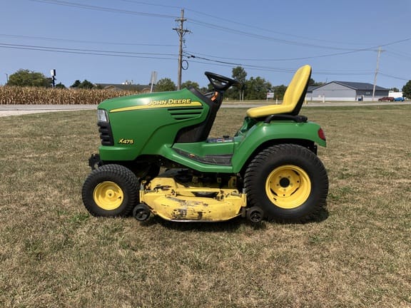 2004 John Deere X475 Equipment Image0