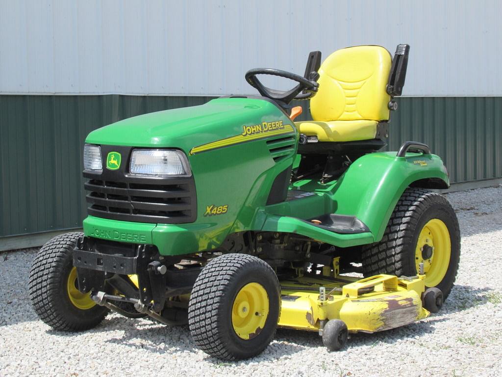 Image of John Deere X485 Primary image