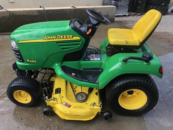 Image of John Deere X485 Primary image