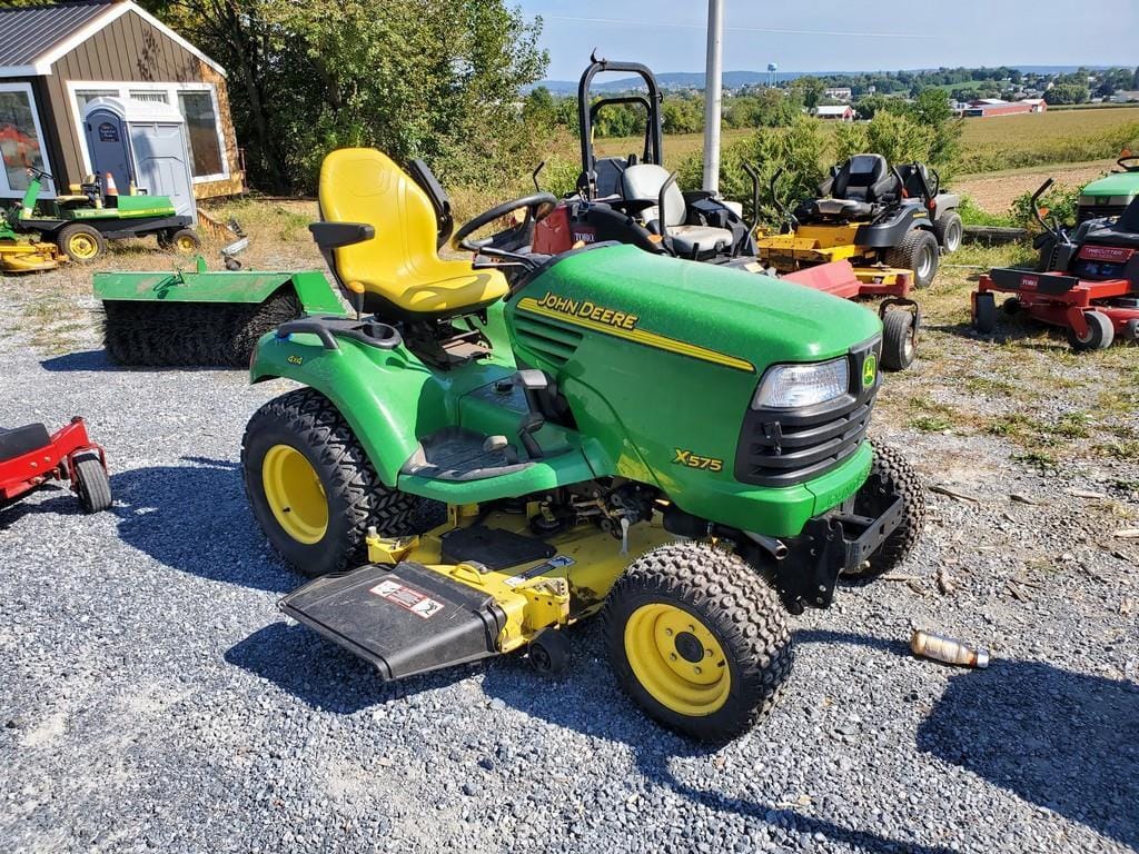 Main image John Deere X575