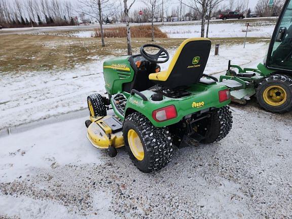 Image of John Deere X585 equipment image 3