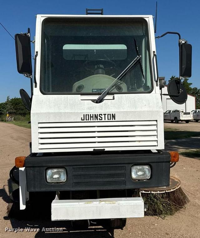 Image of Johnston 3000 equipment image 1