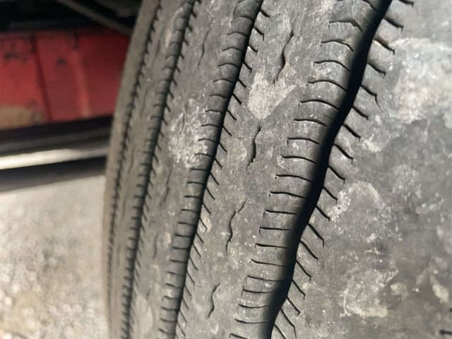 Image of Kenworth T600 equipment image 2