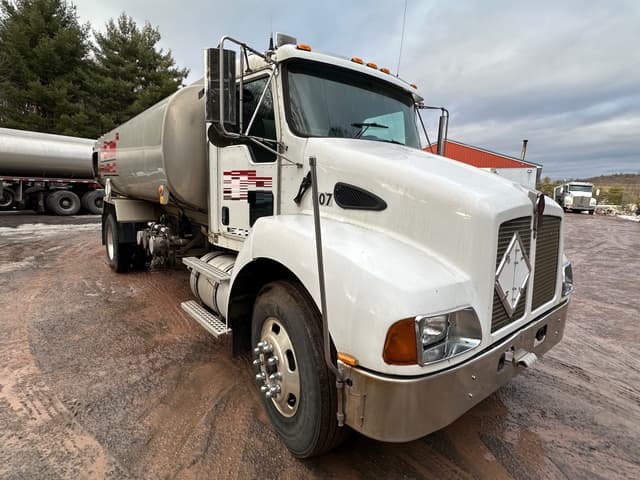 Image of Kenworth T300 equipment image 4