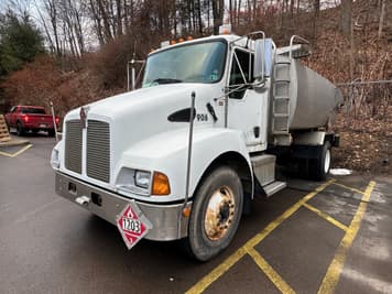 Main image Kenworth T300
