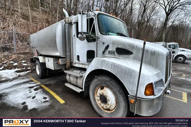 Image of Kenworth T300 equipment image 2